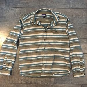 Patagonia Med organic flannel striped